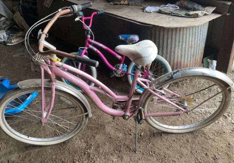 Women’s bike, girls bike, childrens sled