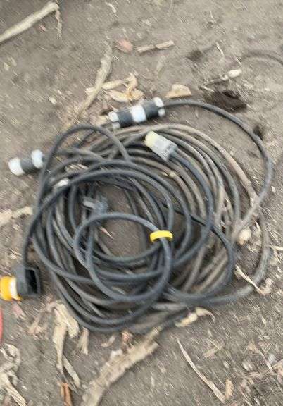 220 V electrical cords
