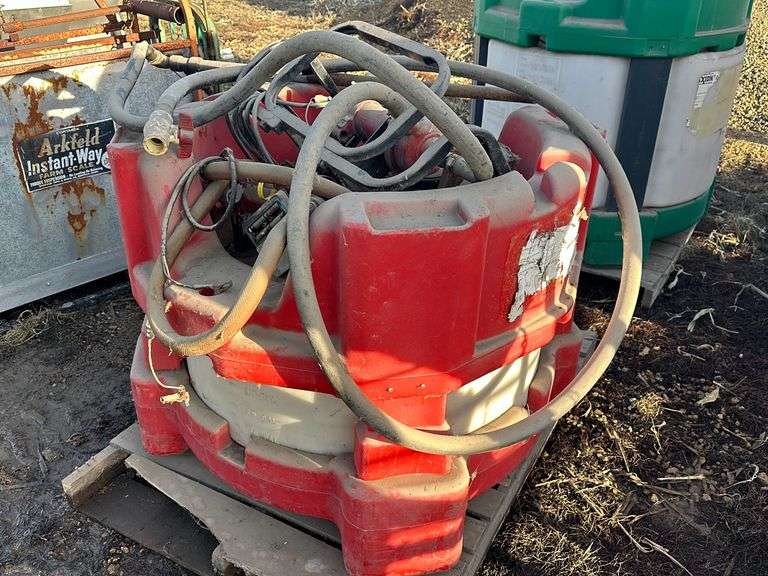 60 Gallon Shuttle with FillRite pumps and meters, unknown pump condition