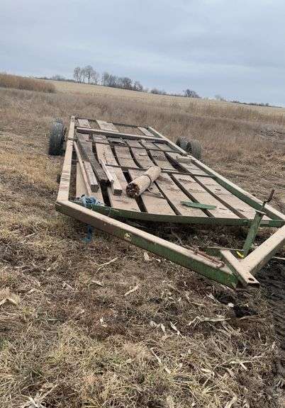 John Deere Donahue trailer 26’ long