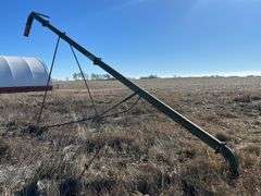 Balzer liquid manure load pipe on transport