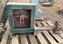 Electric hammer mill with 3 hp motor