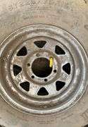 225/75/15 tire with six bolt rim, 265/75/16 tire with eight bolt rim