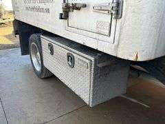 2015 Dodge Ram 5500 Regular Cab with Johnson Refrigerated 11’ Body, Onboard Compressor, Power Plugin
