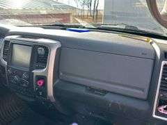 2015 Dodge Ram 5500 Regular Cab with Johnson Refrigerated 11’ Body, Onboard Compressor, Power Plugin