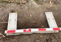 Aluminum semi trailer bumper-has damage