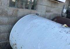 500 gallon fuel barrel- no pump