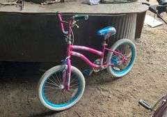 Women’s bike, girls bike, childrens sled