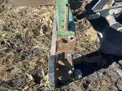 John Deere 3pt quick hitch with welded universal skid loader plate