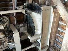 85 KVW Stationary Generator, 300 Hours, Ford 460 V8 Gas Power LP Gas, Bought New, Excellent Conditio