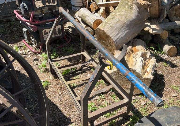 Custom made engine stand - Hamilton-Maring Auction Group