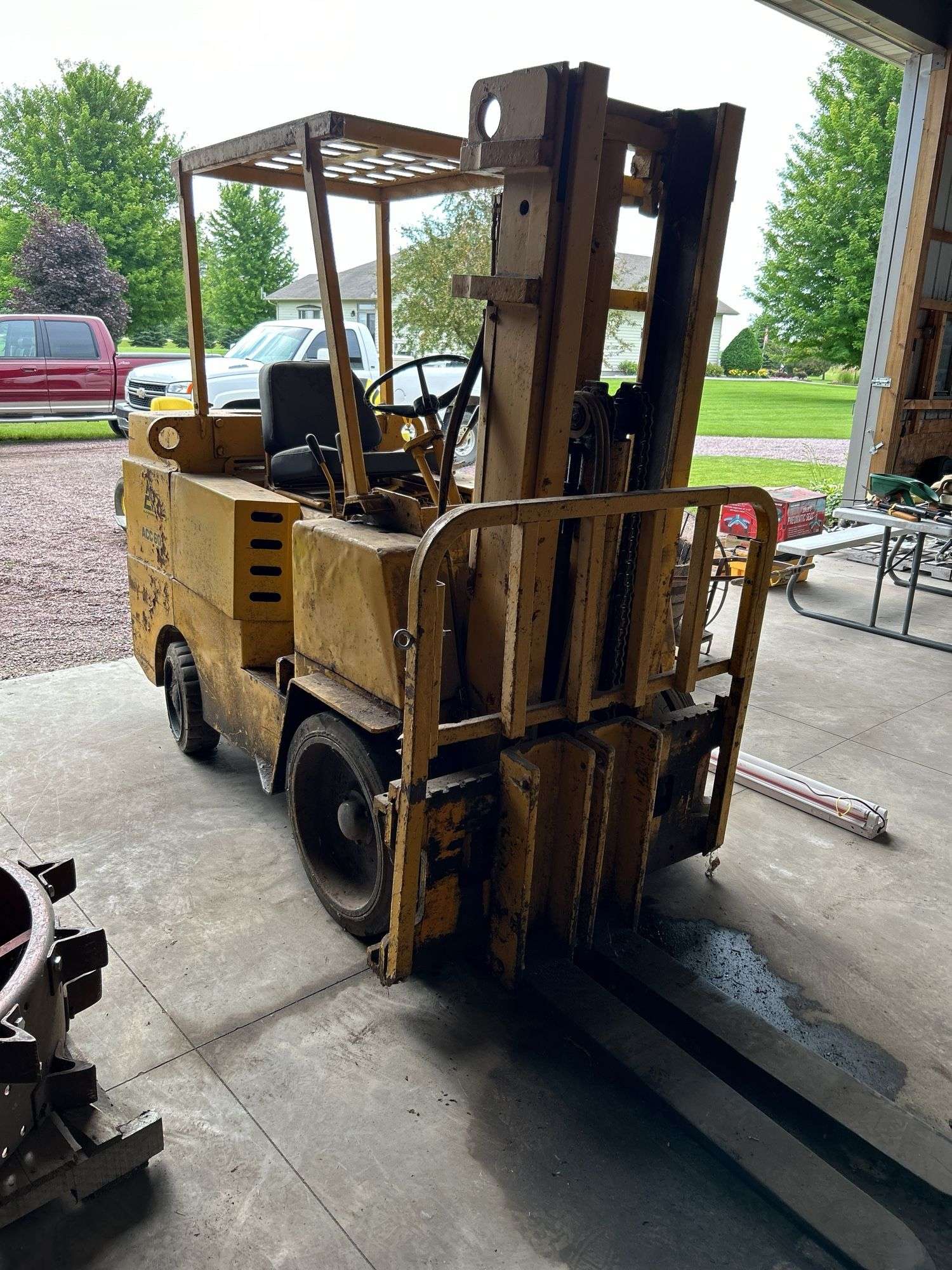 Allis-Chalmers ACC 60 forklift, side shift - Hamilton-Maring