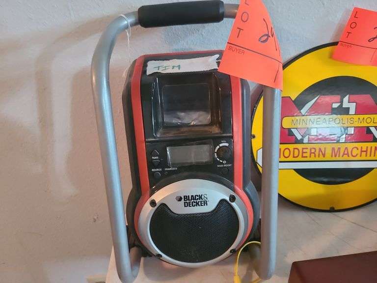 Black and decker worksite radio
