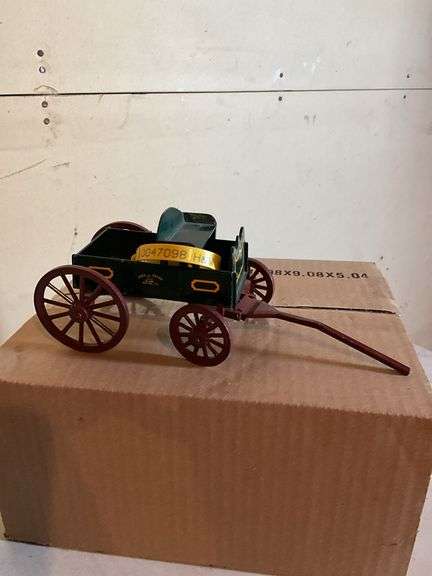 Die Cast  John Deere Buckboard  Wagon
