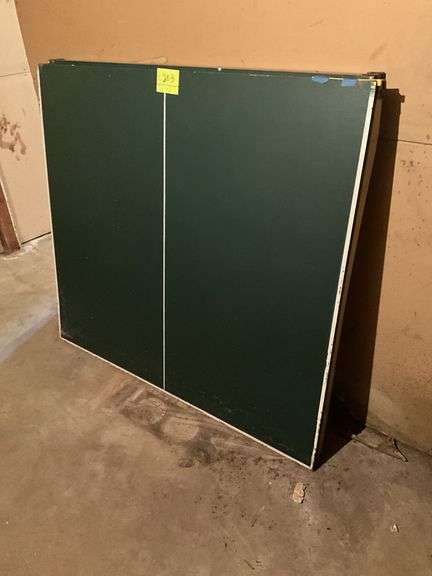 Ping Pong Table - BUYER RESPONSIBLE FOR REMOVAL