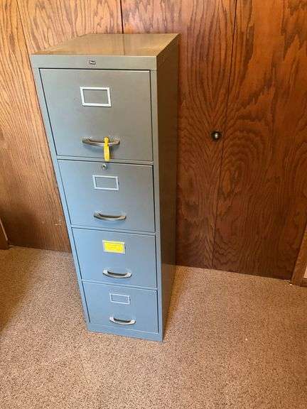 4 Drawer Metal File Cabinet - BUYER RESPONSIBLE FO