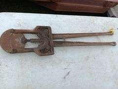 Vintage Leavitt Mfg. CO. Dehorner Cutter