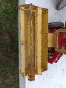 New Holland combine , International grain wagon fr