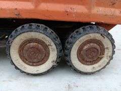 Vintage metal Structo Hydraulic dump truck