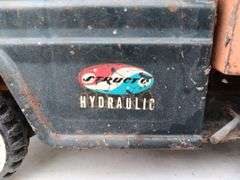 Vintage metal Structo Hydraulic dump truck