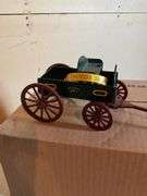 Die Cast  John Deere Buckboard  Wagon