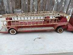 Vintage Tonka aerial ladder fire truck