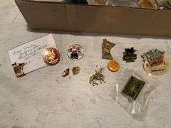 Minnesota State Fair pins, coffee mug,