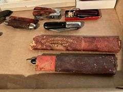 Assortment of jack knives and straight blades
