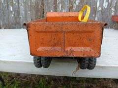 Vintage metal Structo Hydraulic dump truck