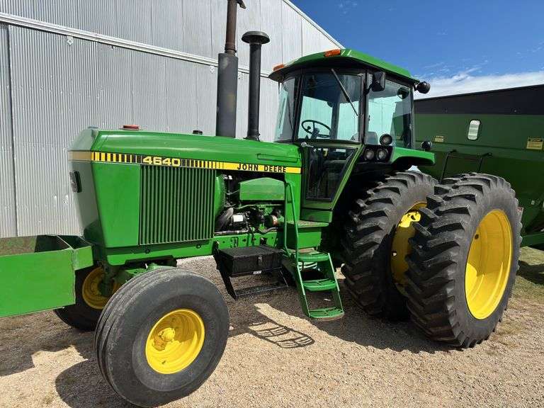 1980 John Deere 4640 2WD Tractor, 8508 Hours, Quad Range, 18.4R42 Axle Dual