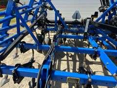 New Holland DMI ST250 Field Cultivator, 32.5, Walking Tandems All Around, R