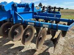 DMI Ecolo-Tiger 527B Disc Ripper, 5 Shanks On 30" Spacings, New or Like New