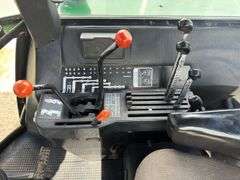 1980 John Deere 4640 2WD Tractor, 8508 Hours, Quad Range, 18.4R42 Axle Dual