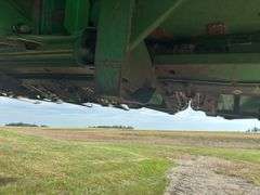 John Deere 643 Corn Head, 6 Row 30", Knife Rolls, Ear Savers, High Side Pol