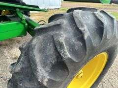 1992 John Deere 9500 Combine, 2WD, 4204 Engine Hours, 2852 Separator Hours,