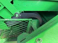 1992 John Deere 9500 Combine, 2WD, 4204 Engine Hours, 2852 Separator Hours,