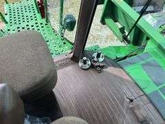 1992 John Deere 9500 Combine, 2WD, 4204 Engine Hours, 2852 Separator Hours,
