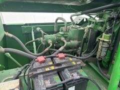 1992 John Deere 9500 Combine, 2WD, 4204 Engine Hours, 2852 Separator Hours,