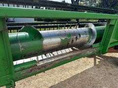 1996 John Deere 920 Bean Head, 20', Dual PTO, Poly Skids and Fingers, 3" Si