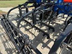 New Holland DMI ST250 Field Cultivator, 32.5, Walking Tandems All Around, R