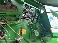 1992 John Deere 9500 Combine, 2WD, 4204 Engine Hours, 2852 Separator Hours,