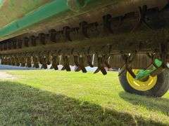 John Deere 520 High Speed Stalk Chopper, 20', 1000PTO, End Transport, 4 Whe