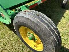 John Deere 520 High Speed Stalk Chopper, 20', 1000PTO, End Transport, 4 Whe