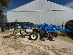 DMI Ecolo-Tiger 527B Disc Ripper, 5 Shanks On 30" Spacings, New or Like New
