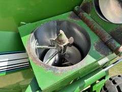 Brent 670 Grain Cart, Corner Auger, 1000PTO, 28L-26 Diamond Tread Tires, Go