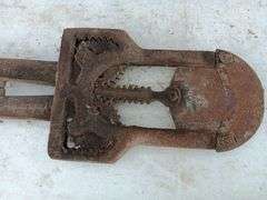 Vintage Leavitt Mfg. CO. Dehorner Cutter