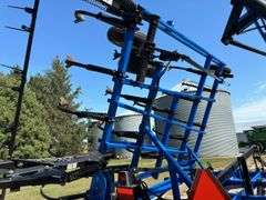 New Holland DMI ST250 Field Cultivator, 32.5, Walking Tandems All Around, R