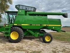 1992 John Deere 9500 Combine, 2WD, 4204 Engine Hours, 2852 Separator Hours,