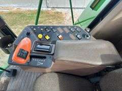 1992 John Deere 9500 Combine, 2WD, 4204 Engine Hours, 2852 Separator Hours,