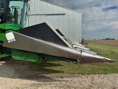John Deere 643 Corn Head, 6 Row 30", Knife Rolls, Ear Savers, High Side Pol
